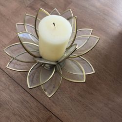 GOLD HOME DECOR $2.50 EACH HAS MANY