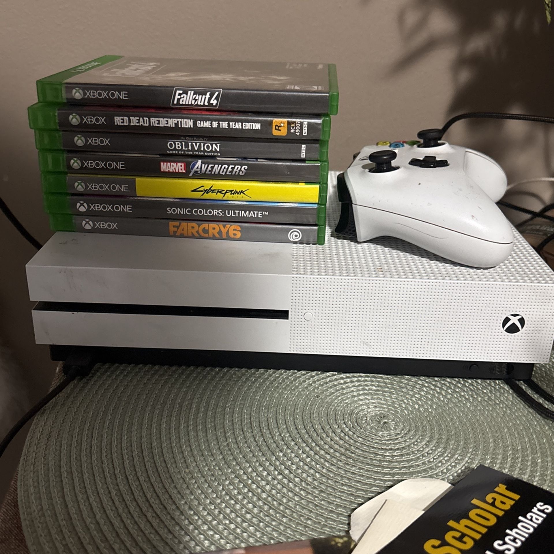 Xbox One S With Games And Controller