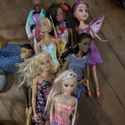 Assorted Barbies, Rainbow high Dolls