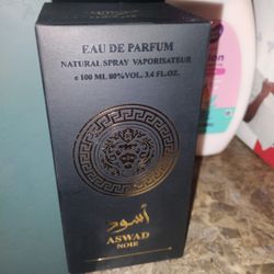 Perfume Para Caballero Nuevo $25 