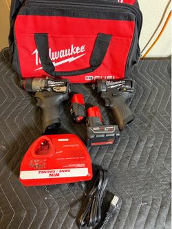 Milwaukee M12 FUEL 12-Volt Lithium-Ion Brushless Cordless Hammer Drill and Impact Driver Combo Kit