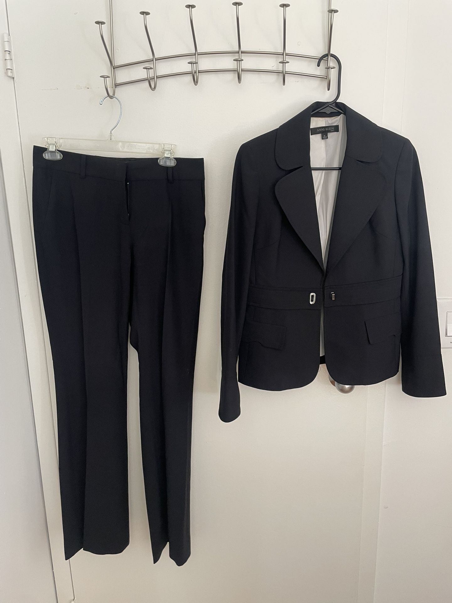 Women's Anne Klein Blue Pants Suit - size 2