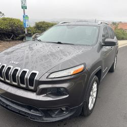2018 Jeep Cherokee