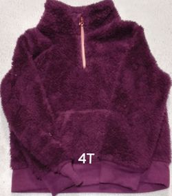 Toddler girl's pullover size 4T $3