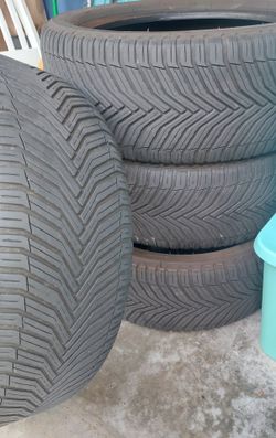 MICHELIN CROSSCLIMATE 2
 245/50R20  102V TIRES SET ( 80%TREAD GOOD CONDITION ALL SEASON TIRES )