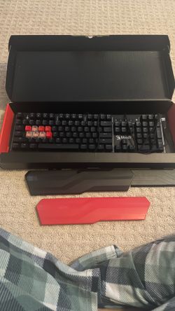 Bloody B975 Mechanical Keyboard