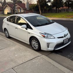 2012 Prius Plug In