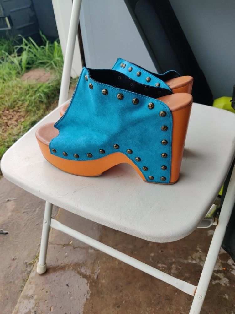 Platform Heel
