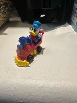 Vintage Vintage 1983 Tomy Walt Disney Donald Duck Metal Diecast Train Engine