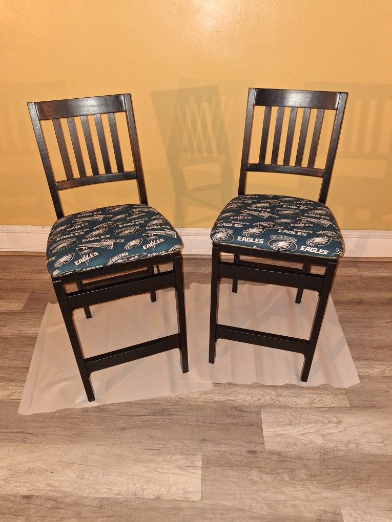 Set of 2  Chairs