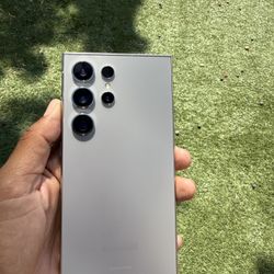 Samsung Galaxy S24 Ultra 256GB Unlocked Any Carrier