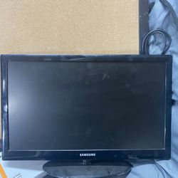 Samsung Monitor And Remote