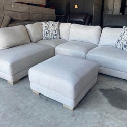 2 PIECE FABRIC SECTIONAL WITH OTTOMAN 