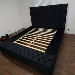 Square bed storage bed new velvet speakers and usb port