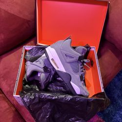Air Jordan 4 Retro Cool Grey