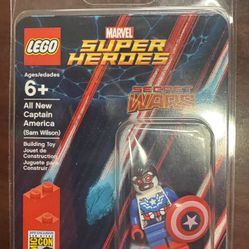 LEGO Marvel Super Heroes SDCC 2015 All New Captain America (Sam Wilson) Minifig