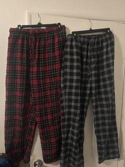 2 Men’s Size M Pajama Pants 
