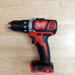 Milwaukee M18  1/2" DRILL/DRIVER  2606-20 (TOOL-ONLY)