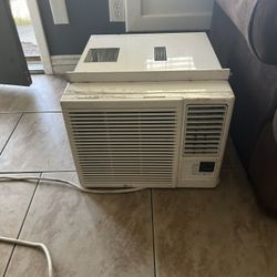 7500 BTU window air conditioning unit