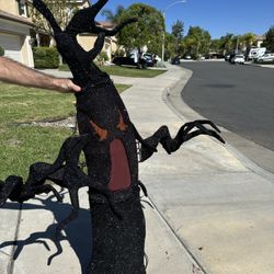 FREE Spooky Halloween Decoration