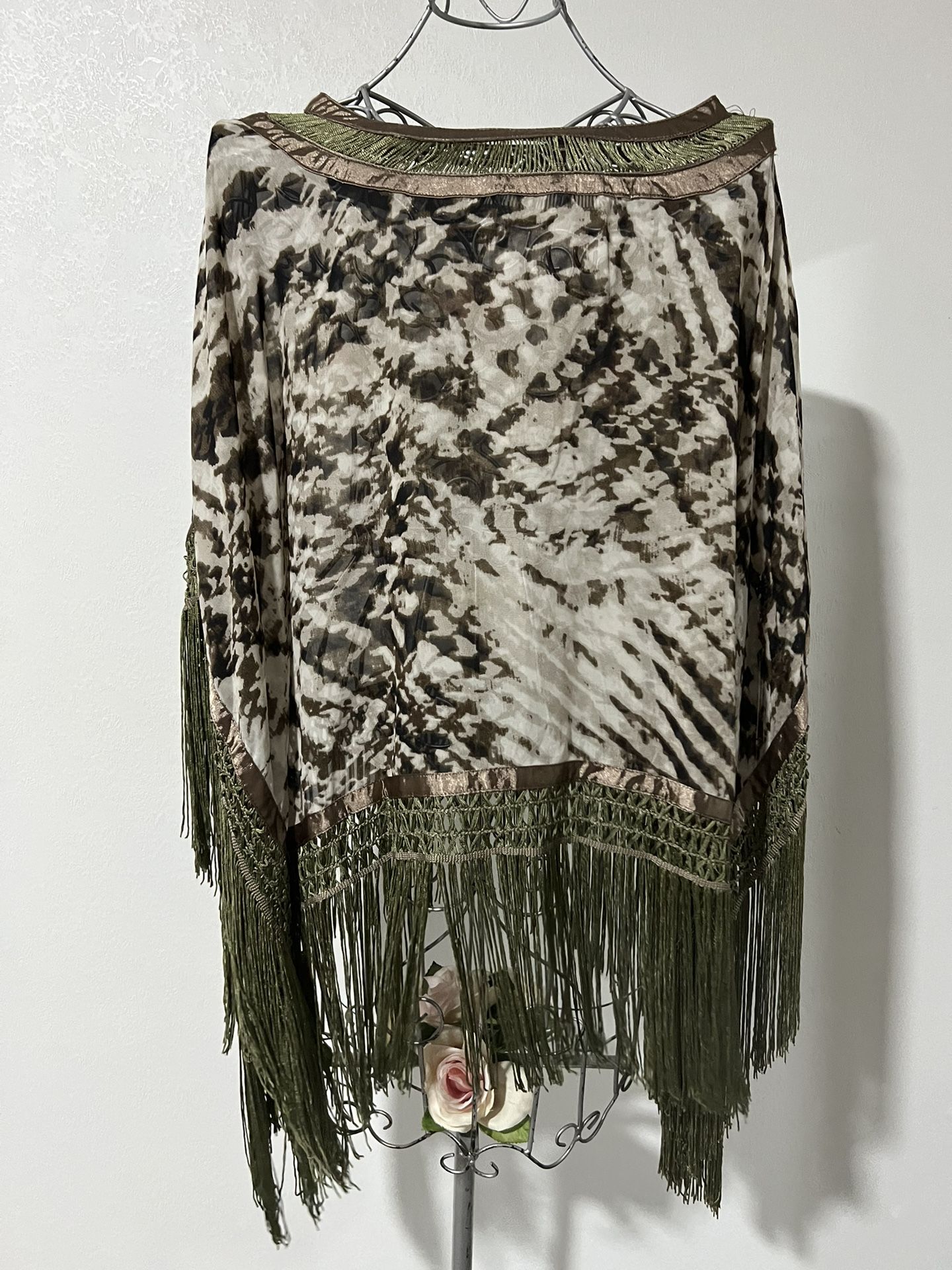 SOLUTION poncho Size L !