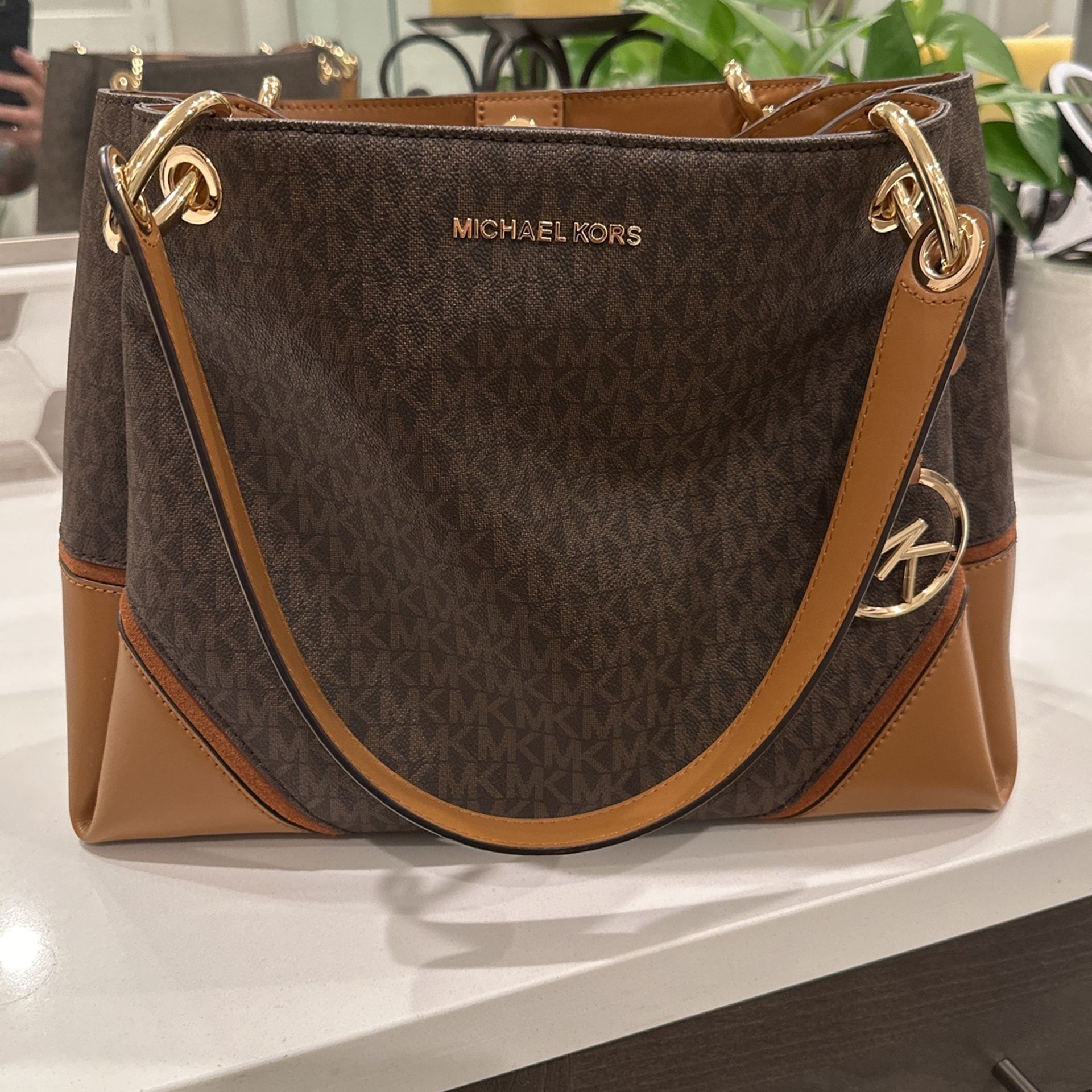 Purse -Michael Kors
