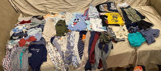 Boy’s assorted clothes size 6-9Months