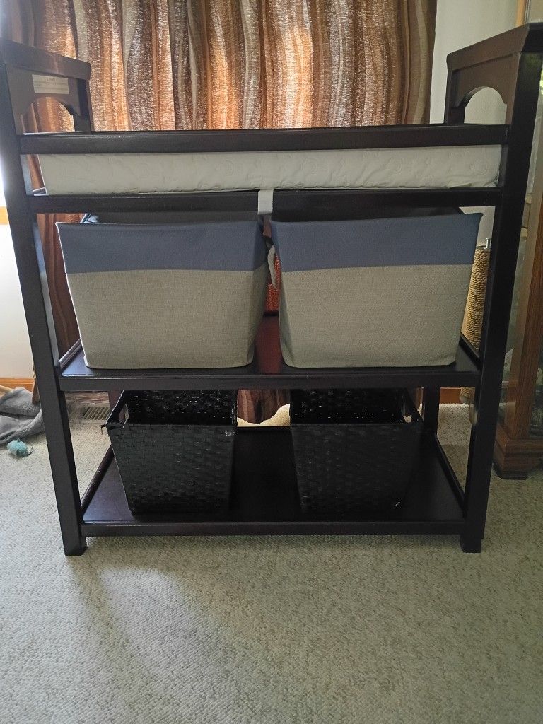 Changing Table With 4 Baskets, Sturdy