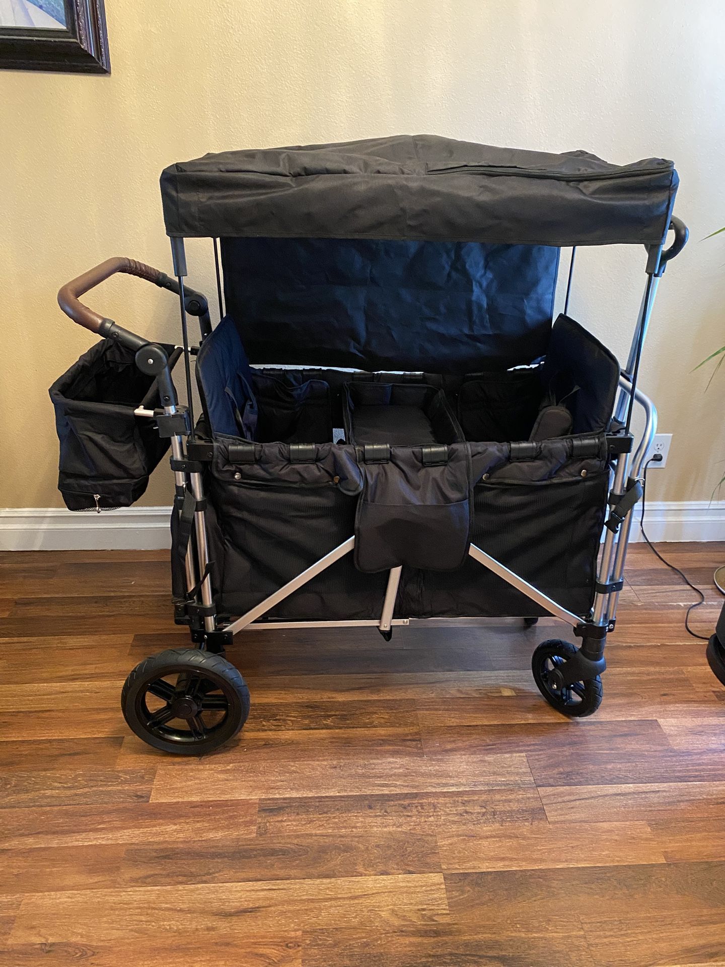 2 HIGH SETS WAGON AND STROLLER BRAND NEW OPEN BOX π§π§πΆπΆ
