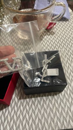 Brooch/pins Charm Silver Crystal. The Price Is For Each