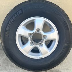 MICHELIN TIRES. (4) 275/70R16