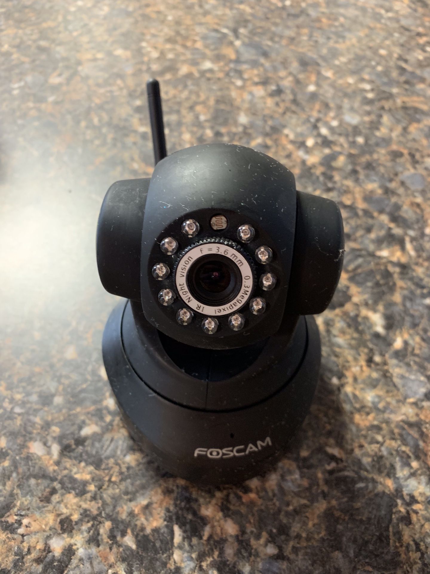 Foscam VNT6656G6A40 IP Wireless/Wired Surveillance Cameras