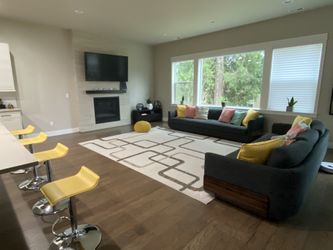 9’x 12’ Area Rug