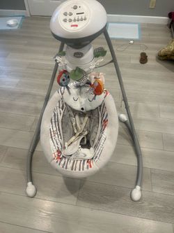 Baby swing