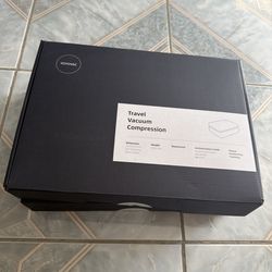 Travel vacuum compression packs