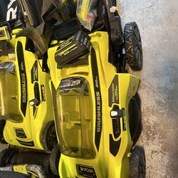 Ryobi Lawnmower Comes Complete 
