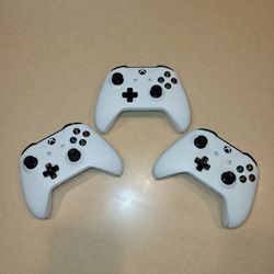 Xbox One Controllers