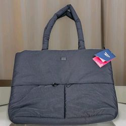 Reebok Women's Black Tote Bag. NWT
