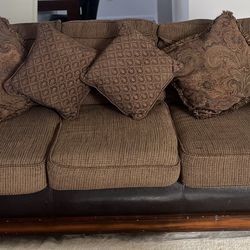 5 Piece Sofa Set Great Condition 