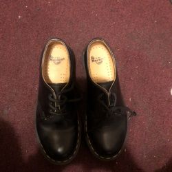 Dr. Martens Size 7
