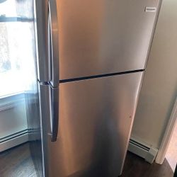 Refrigerator Frigidaire 