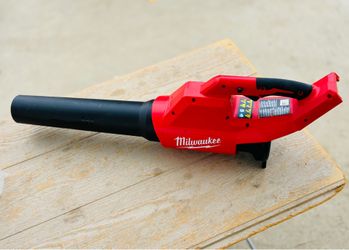 Milwaukee 18V 120 MPH 450 CFM Handheld Leaf Blower (TOOL ONLY/SOLO LA HERRAMIENTA)