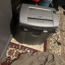 Paper Shredder