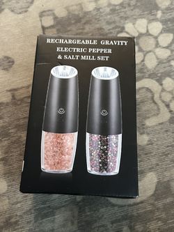 Rechargeable Electric Salt & Pepper Grinder Set – NEW