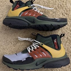 Size 11 (Pre owned, no box) - Nike Air Presto Mid Utility “BOBA FETT” Green 