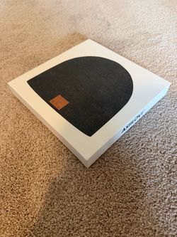 ASIILOVI Bluetooth Beanie - Unused