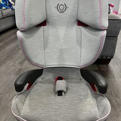 UPPAbaby Alta Booster Seat