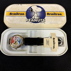 Armitron Peanuts 50th Anniversary Watch! New Battery! 
