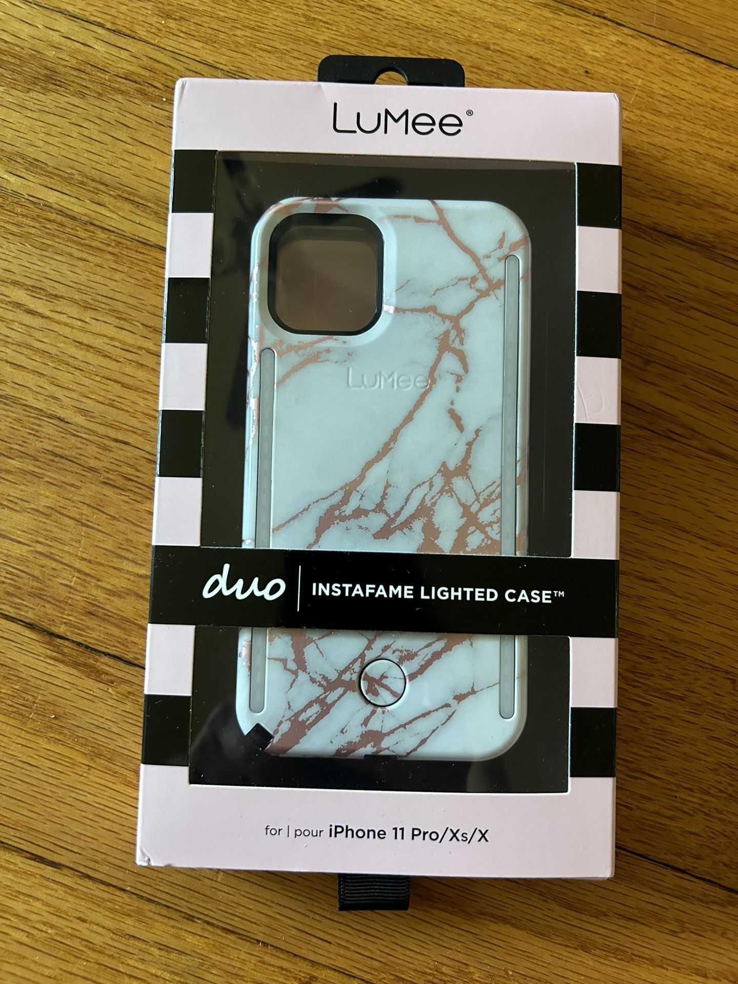 Lighted iPhone 11 Pro/ XS/X Lumee Case New