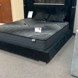 Brand new Fire place Tall Headboard Queen/King BedFrame, Fast Shipping DFW 